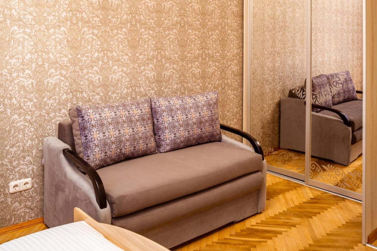 Alfa Apartments Svobody 31 Lviv Exterior photo